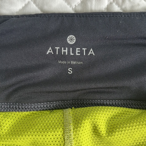 Athleta size small tennis / running skirt - Picture 3 of 5